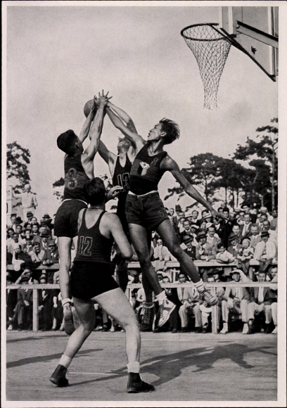 Collection picture Olympia 1936, basketball game Philippines against Morocco