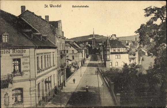 PC St. Wendel in Saarland, view of the Bahnhofstrasse
