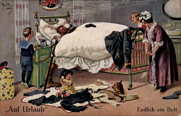 Artist Postcard Thiele, Arthur, on vacation, finally a bed, soldier, family