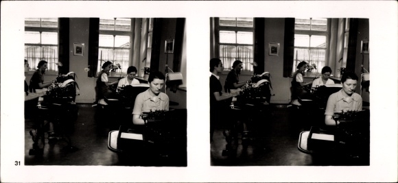 Stereo spatial image &quot;The NS model companies&quot;, III 31 No. 341 National Bank AG Essen machine room