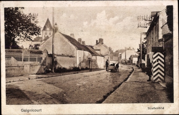 Ak Guignicourt Aisne, straatbeeld, paardenkoets, huizen, straat