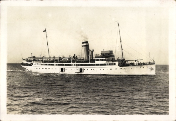 Postcard turbine express steamer Cobra, HAPAG Seaside Resort Service
