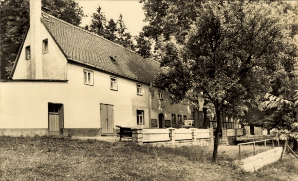 KP Senftenberg w Dolnych Łużycach, dom wakacyjny Reichsbahn, budynek, drzewo, okolica wiejska