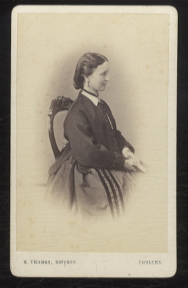 CdV portrait of Princess Emilie of Salm-Horstmar, née Countess of Lippe