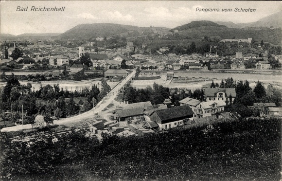 Ak Bad Reichenhall in Oberbayern, Panoramablick von Schrofen, Stadtansicht, Berge im Hintergrund
