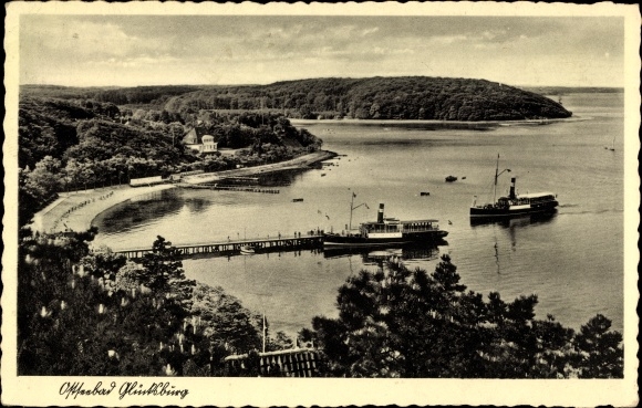Postcard Glücksburg on the Baltic Sea, steamer at the landing stage