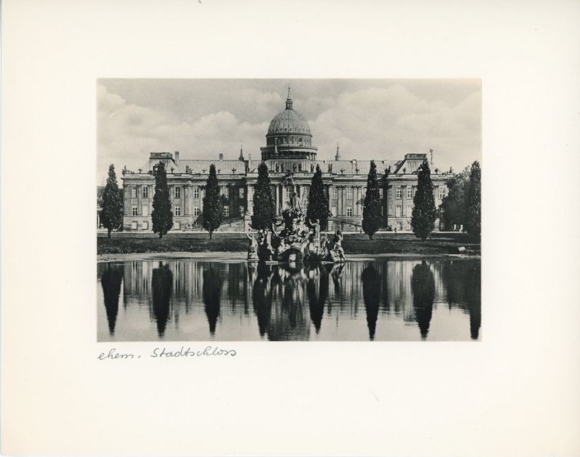 1 beautiful album with 8 photographs of Potsdam, E. Trepte, various black and white views