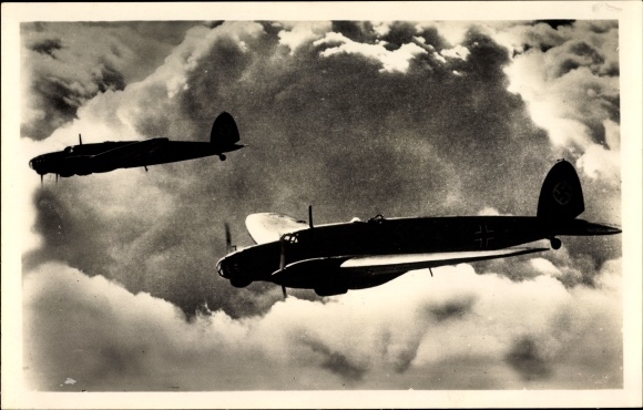 Postcard Heinkel He 111 K, bomber, German military aircraft, Luftwaffe, training flight above the clouds