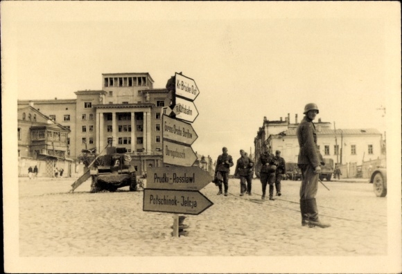 Photo Russia, forest of signs in a city, Wehrmacht soldiers in uniforms, II WW