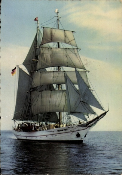 Ak Segelschulschiff Wilhelm Pieck, Volksmarine