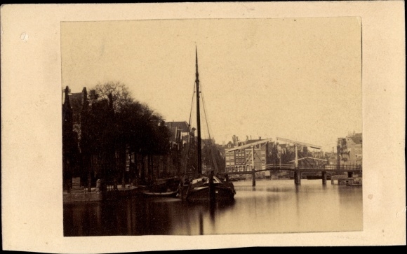 Photo Amsterdam North Holland Netherlands, partial view, bridge