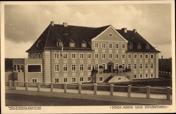 Postcard Tangermünde on the Elbe, district retirement home and children's home