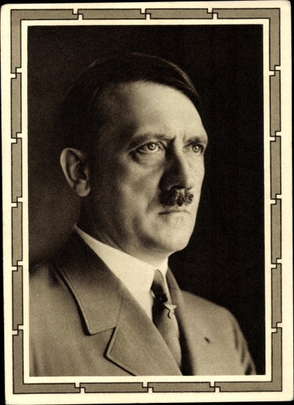Ganzsachen Ak Führer und Reichskanzler Adolf Hitler, Portrait im Anzug