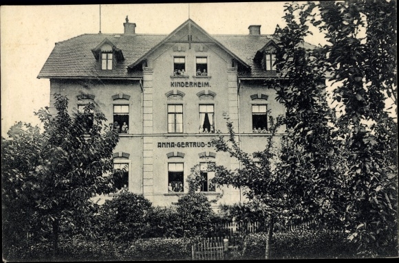 Postcard Kleinschweidnitz Großschweidnitz in Saxony, children&#39;s home