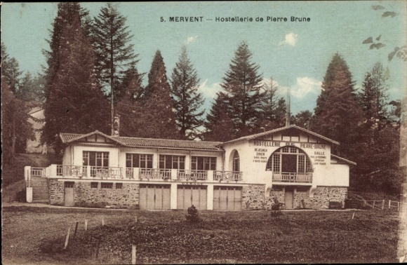 Postcard Mervent Vendée, 5. Hostellerie de Pierre Brune, building with trees