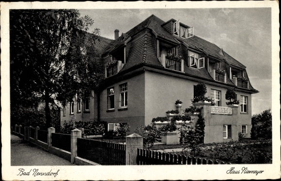 Postcard Bad Nenndorf in the district of Schaumburg, view of the Niemeyer house