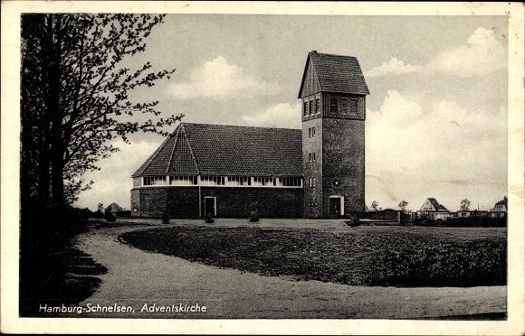 PC Hamburg Eimsbüttel Schnelsen, view of the Advent Church