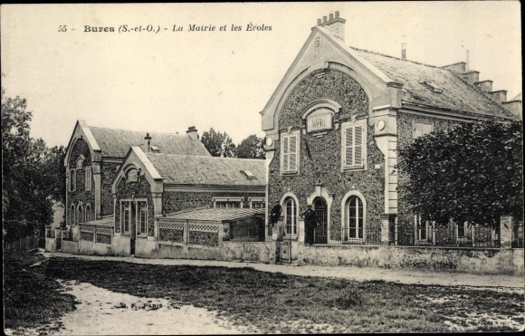 KP Bures Essonne, Mairie et Écoles