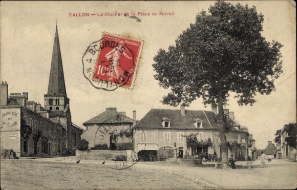 Postcard Vallon Sarthe, Villon, church, square, building, architecture,