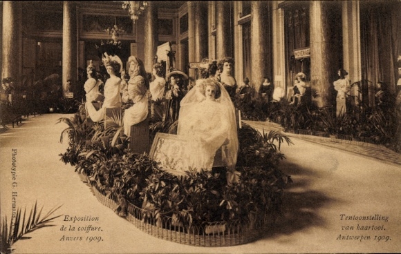 Postcard Antwerp, Hairstyle Exhibition 1909, Exhibition Hall, Women