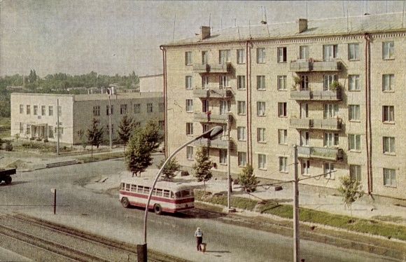 Postcard Tashkent Uzbekistan, street scene, bus
