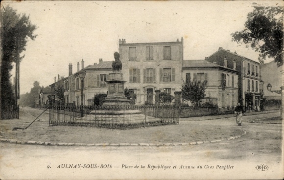 CPA Aulnay sous Bois Seine Saint Denis, Place de la République et Avenue du Gros Peuplier