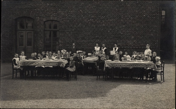 Foto Ak Netzschkau im Vogtland, Städtische Koch- und Haushaltungsschule