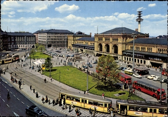 Ak Hannover in Niedersachsen, Ernst August Platz und Hauptbahnhof, Straßenbahn, Busse