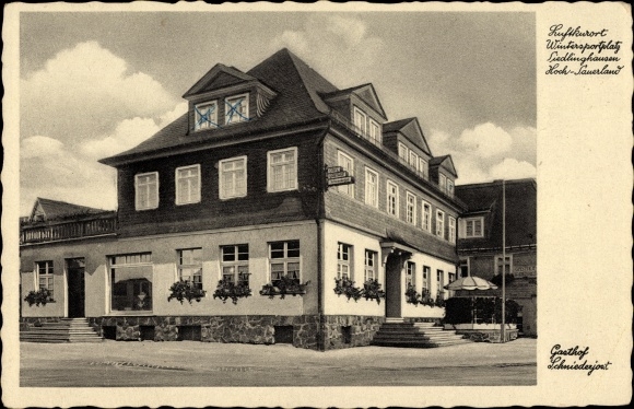 Postcard Siedlinghausen Winterberg in the Sauerland, lot at the inn and pension Schniederjost