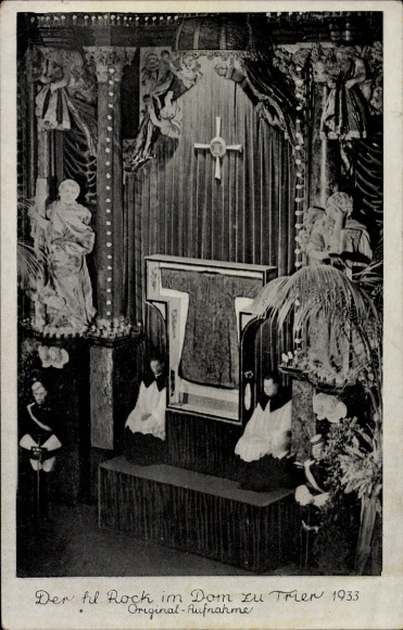Postcard Trier on the Moselle, The Holy Robe in the Cathedral, 1933