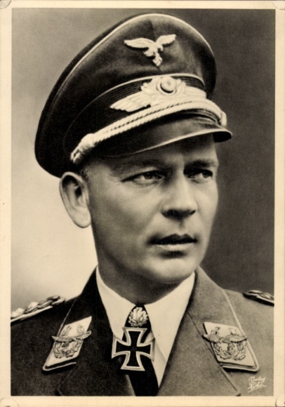 Odznaczony Krzyżem Rycerskim KP Generał pułkownik Wolfram von Richthofen, Liście Dębu, Luftwaffe
