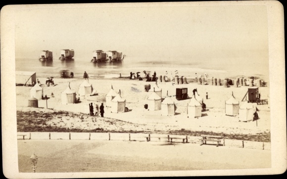 CdV Scheveningen Den Haag Zuid Holland, strandfeest