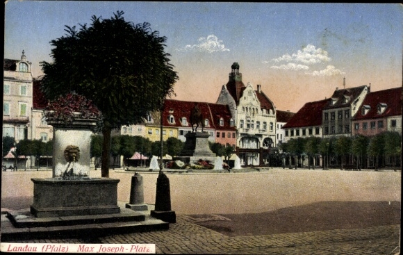 Postcard Landau in der Pfalz, view of the Max Josephs Platz