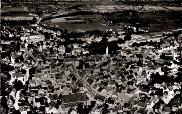 Ak Crailsheim in Württemberg, Luftaufnahme von   Architektur, ländliche Umgebung