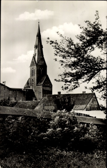 Postcard Friedland in Mecklenburg, church on the market