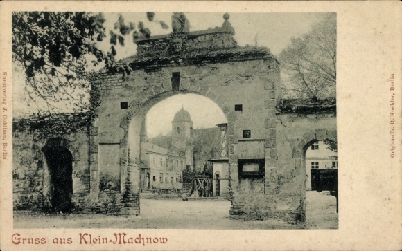 Postcard Kleinmachnow in Brandenburg, castle portal