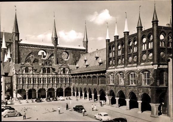 11 old PCs Lübeck, various views