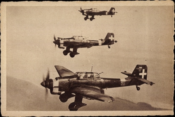 Postcard Italian military aircraft in the air
