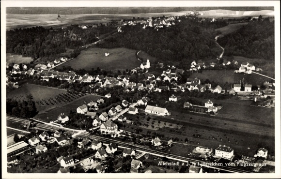 Ak Altenstadt in Hessen, Luftbildaufnahme, Häuser und Landschaft, Flugzeugperspektive