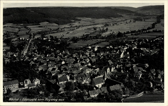Ak Höchst im Odenwald, Luftaufnahme von Höchst, Odenwald, Häuser, Landschaft