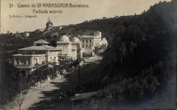 Ak Vallvidrera Barcelona Katalonien Spanien, Casino de la Rabassada, Fassade, Landschaft, Fotogra