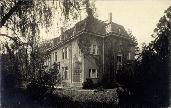 Postcard Dresden Langebrück, Waldhaus II convalescent home, Carolastraße 3