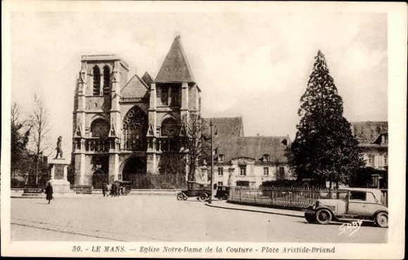 10 old PCs Le Mans Sarthe, various views