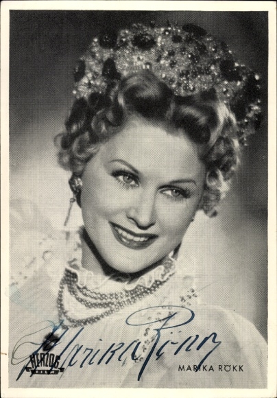Ak actrice Marika Rökk, portret, handtekening, haaraccessoires