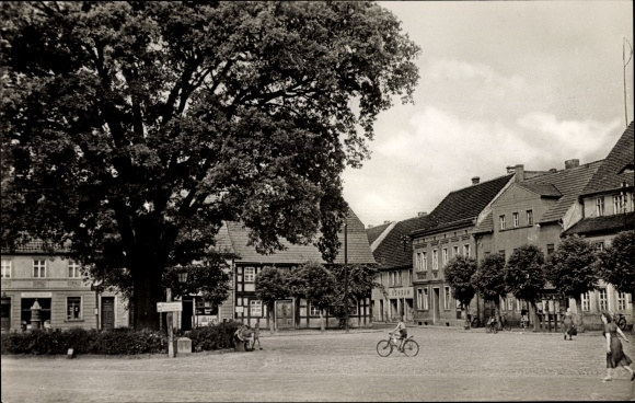 PC Uebigau-Wahrenbrück, market square