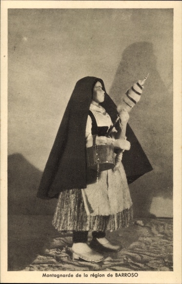 PC Portugal, Barosso, costume doll, world exhibition Paris 1937