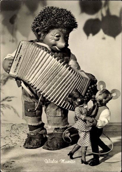 Postcard Mecki the hedgehog, Walce Musette, accordion, dancing mice