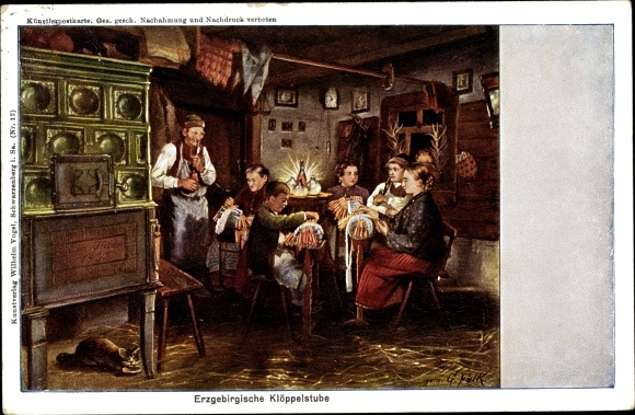 Artist Postcard Falk, G., Erzgebirgische Klöppelstube, tiled stove, traditional costumes, Verlag Wilhelm Vogel