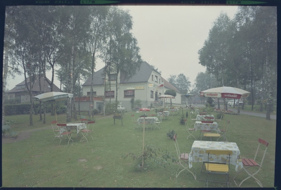 6 Zelluloid Negative Bassum in Niedersachsen, Gasthof, Kegelbahn, Garten
