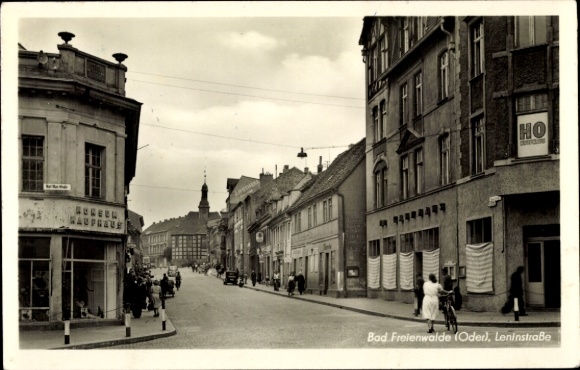 KP Bad Freienwalde an der Oder, Leninstraße, dom towarowy Konsum, HO